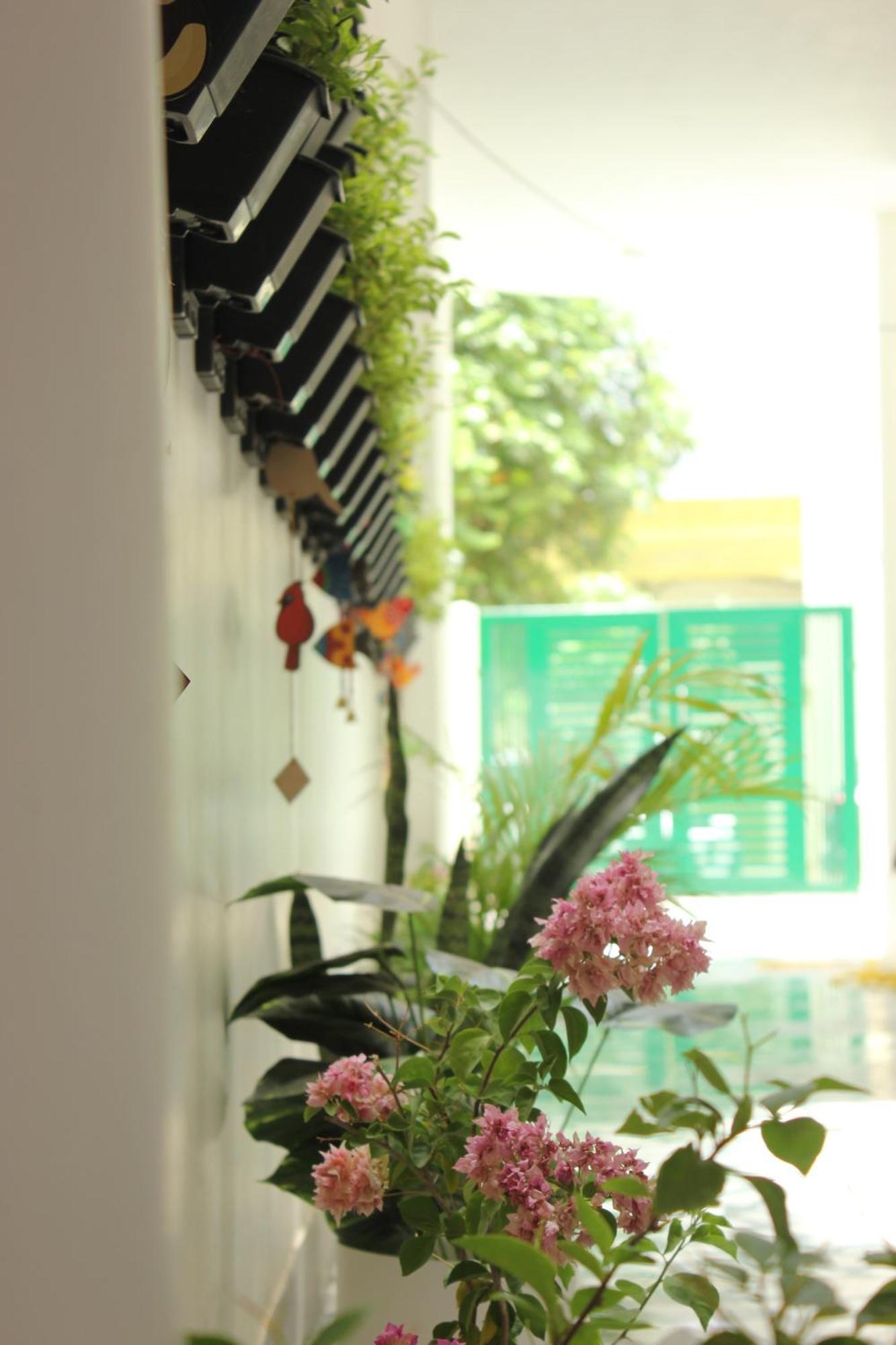 The Nandi International Boutique Homestay Варанаси Экстерьер фото